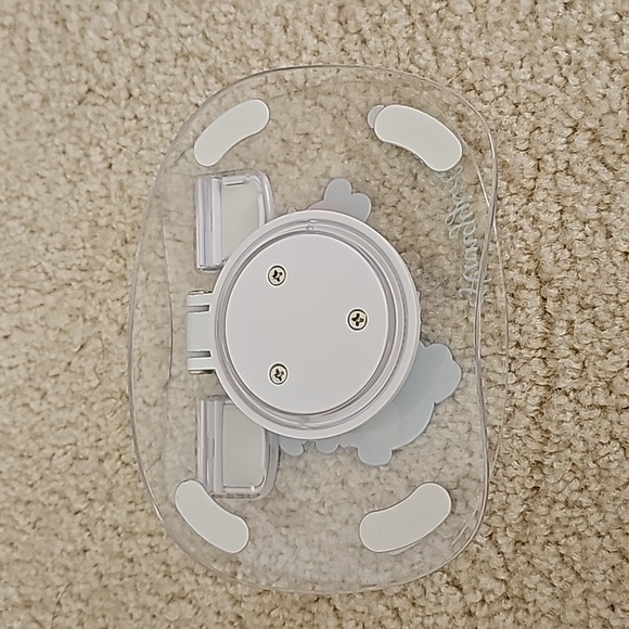 Hangyodon Rotating Phone / Tablet Holder - Picture 3 of 4